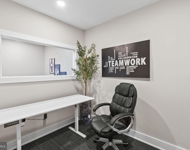 2626 Trenton Ave - Photo Thumbnail 30