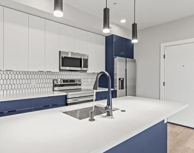 2626 Trenton Ave - Photo Thumbnail 3