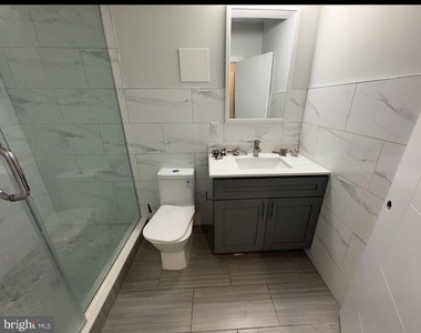 1221 N 15th Street - Photo Thumbnail 11