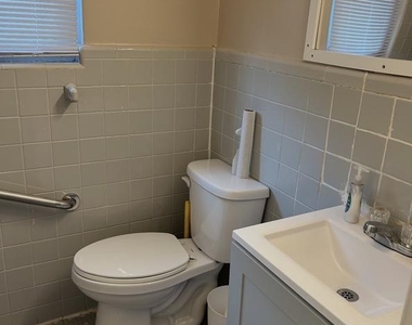 151 W Penn Street - Photo Thumbnail 18