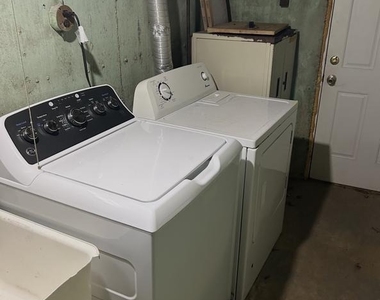 151 W Penn Street - Photo Thumbnail 22