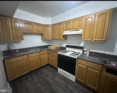 151 W Penn Street - Photo Thumbnail 7