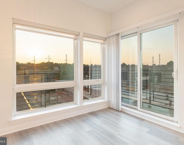 3120 W Jefferson Street - Photo Thumbnail 8