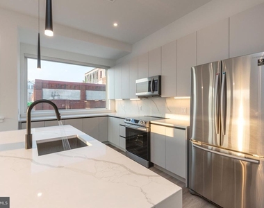 3120 W Jefferson Street - Photo Thumbnail 6