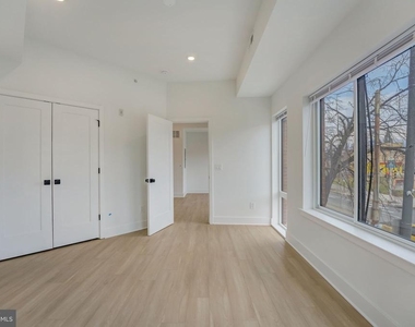 4200 Lancaster Avenue - Photo Thumbnail 15