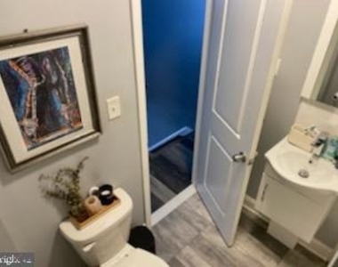 2428 S Fairhill Street - Photo Thumbnail 10