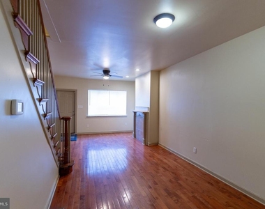 2022 S Opal Street - Photo Thumbnail 2