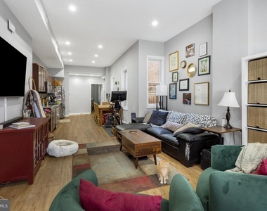 1209 E Susquehanna Avenue - Photo Thumbnail 2