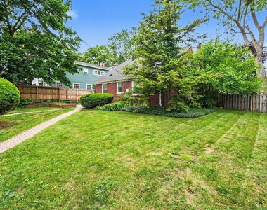 1616 Morton Avenue - Photo Thumbnail 1