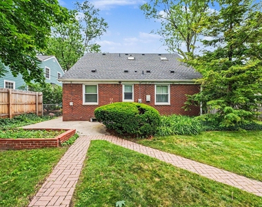 1616 Morton Avenue - Photo Thumbnail 20