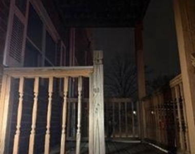 304 Christopher Place - Photo Thumbnail 14