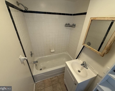 919 12th Avenue - Photo Thumbnail 5