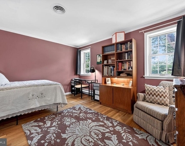 718 Darby Paoli Road - Photo Thumbnail 19