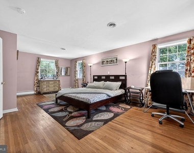 718 Darby Paoli Road - Photo Thumbnail 23