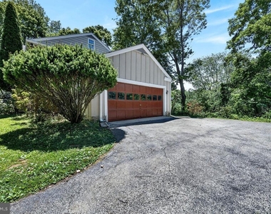 718 Darby Paoli Road - Photo Thumbnail 3