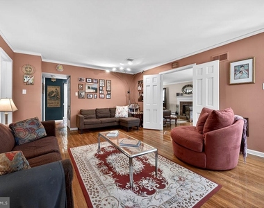 718 Darby Paoli Road - Photo Thumbnail 9