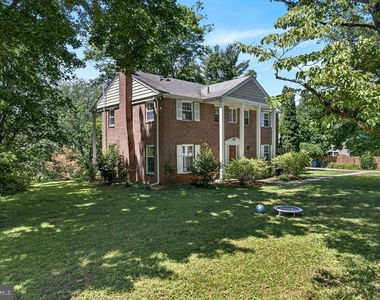 718 Darby Paoli Road - Photo Thumbnail 1