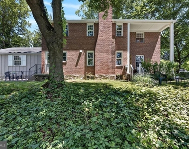 718 Darby Paoli Road - Photo Thumbnail 28