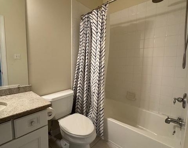 748 Moore Avenue - Photo Thumbnail 28