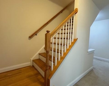 748 Moore Avenue - Photo Thumbnail 30