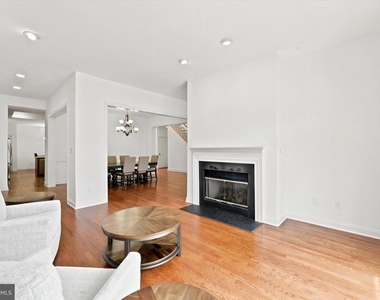 65 Old Barn Drive - Photo Thumbnail 7