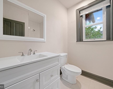 119 S Broad Street - Photo Thumbnail 3