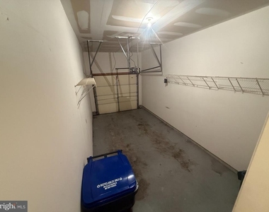 179 Mountain Drive - Photo Thumbnail 4