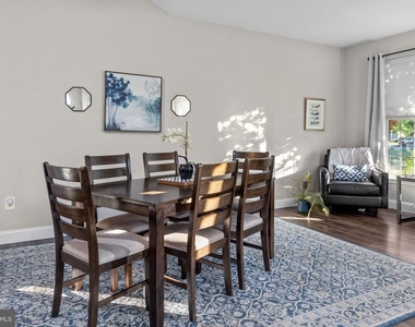 319 Starflower Lane - Photo Thumbnail 15