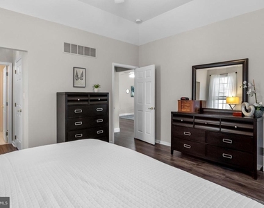 319 Starflower Lane - Photo Thumbnail 18