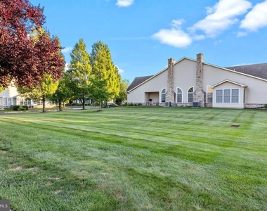 319 Starflower Lane - Photo Thumbnail 4