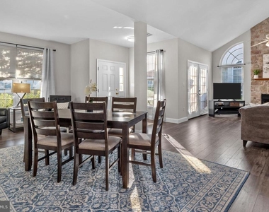 319 Starflower Lane - Photo Thumbnail 16