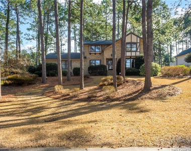 6821 Thames Drive - Photo Thumbnail 1