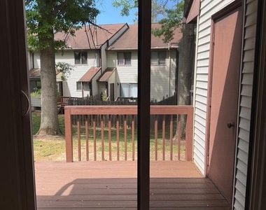 3 Cambridge Drive - Photo Thumbnail 21