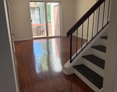 3 Cambridge Drive - Photo Thumbnail 9