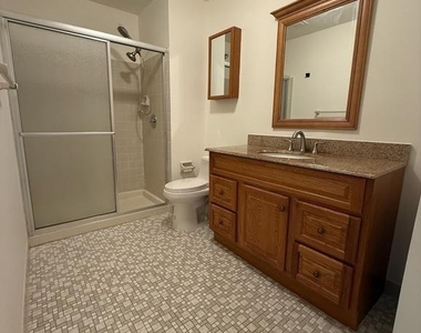 3 Cambridge Drive - Photo Thumbnail 16