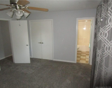 1421 Berkshire Road - Photo Thumbnail 12