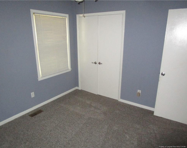 1421 Berkshire Road - Photo Thumbnail 8