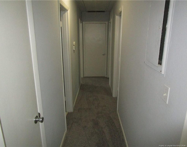 1421 Berkshire Road - Photo Thumbnail 4