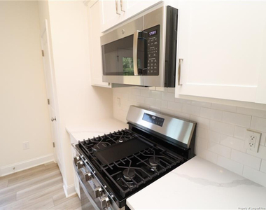 961 Kensley Grove Lane - Photo Thumbnail 11