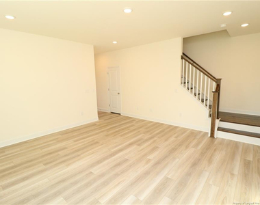 961 Kensley Grove Lane - Photo Thumbnail 4