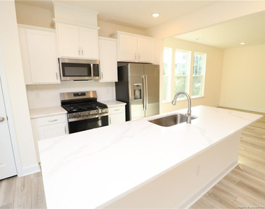 961 Kensley Grove Lane - Photo Thumbnail 7
