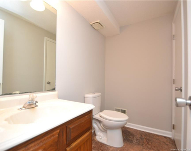 4326 Halliwell Drive - Photo Thumbnail 2