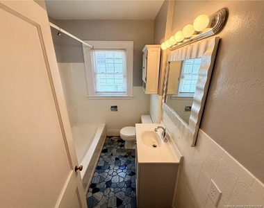 611 Greenland Drive - Photo Thumbnail 12