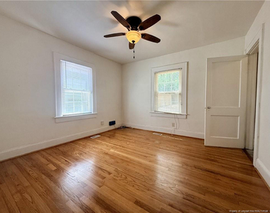 611 Greenland Drive - Photo Thumbnail 8