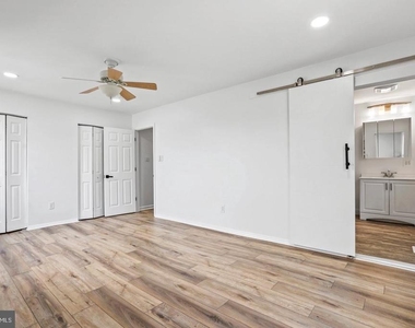 7710 Greenbrier Road - Photo Thumbnail 26