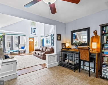 282 Lake Street - Photo Thumbnail 22
