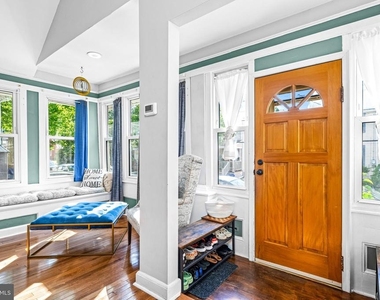 282 Lake Street - Photo Thumbnail 5