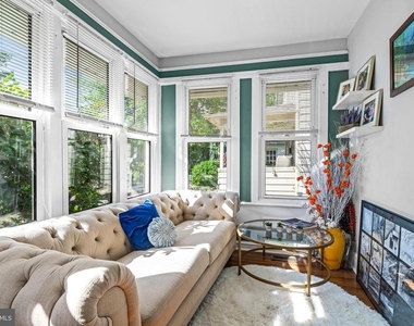 282 Lake Street - Photo Thumbnail 3