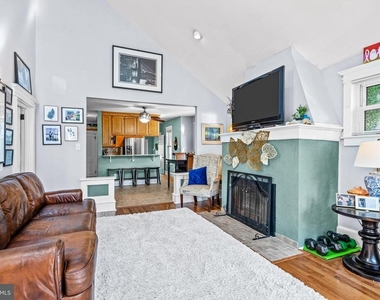 282 Lake Street - Photo Thumbnail 14