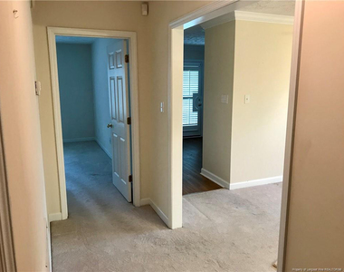 614 W Amberdale Circle W - Photo Thumbnail 12